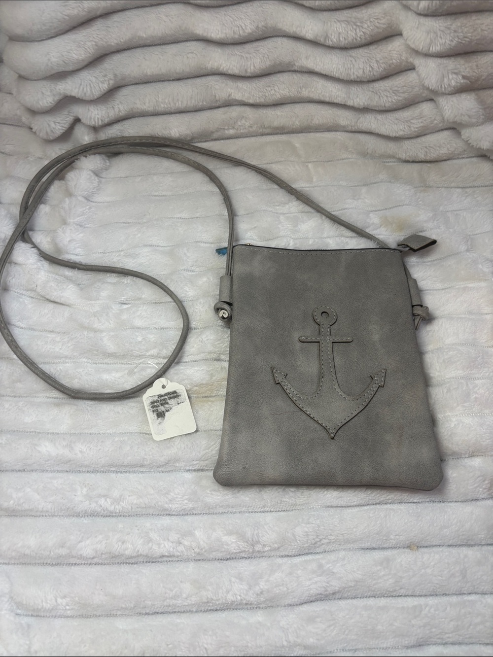 Hey Beautiful Gray Crossbody Bag with Anchor Appliqué NWT - Picture 2 of 6
